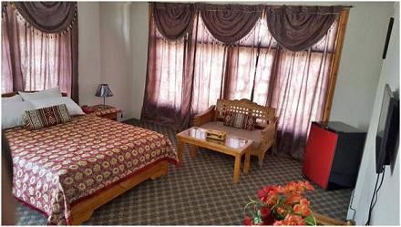 Baltistan Continental Hotel Skardu Buitenkant foto